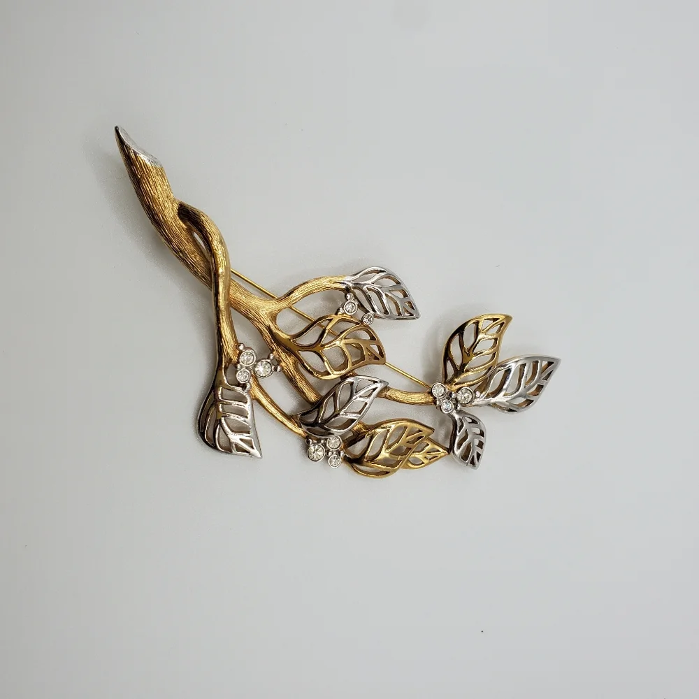 MCM Grossé Brooch Pin. Marked. Gold And Silver Tone Leaves. Rhinestones. Vintage